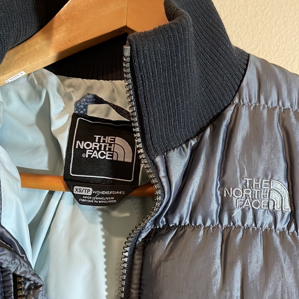 NORTH FACE puffer - Picture 2 of 3
